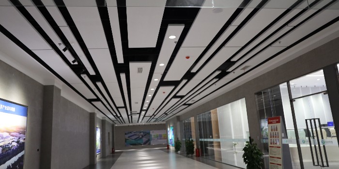 24年雕花鋁單板生產(chǎn)廠家告訴你為什么雕花鋁單板價格要貴許多