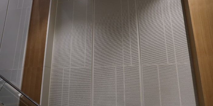 如何找到靠譜的沖孔鋁單板定制廠家？